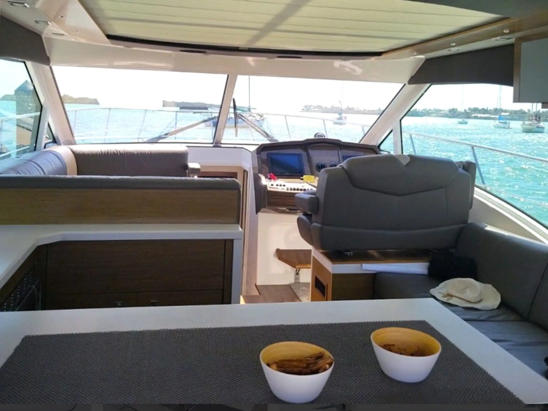 48' Cruisers - Boat Rental in Sarasota, Florida