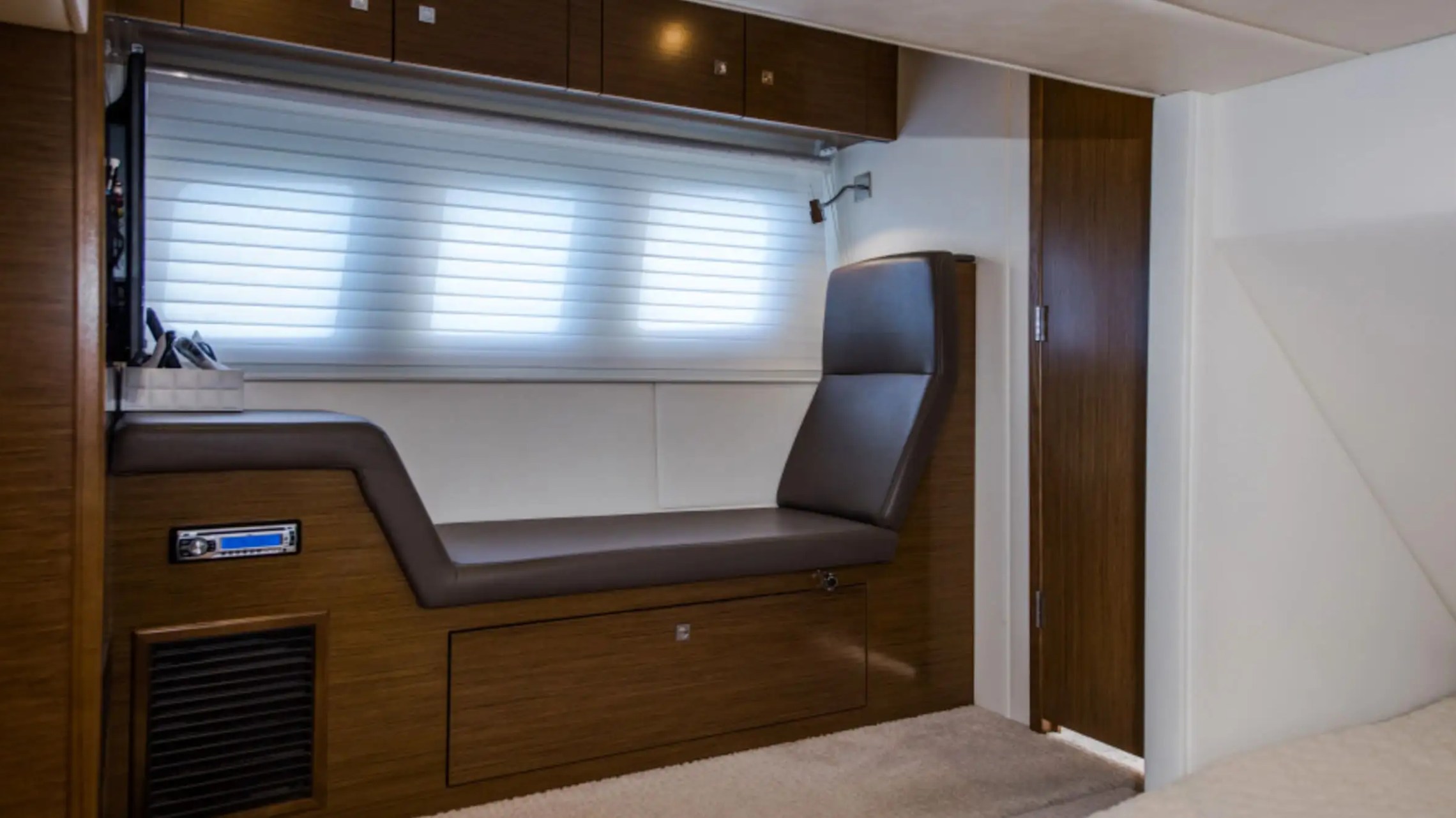 48' Cruisers - Boat Rental in Sarasota, Florida