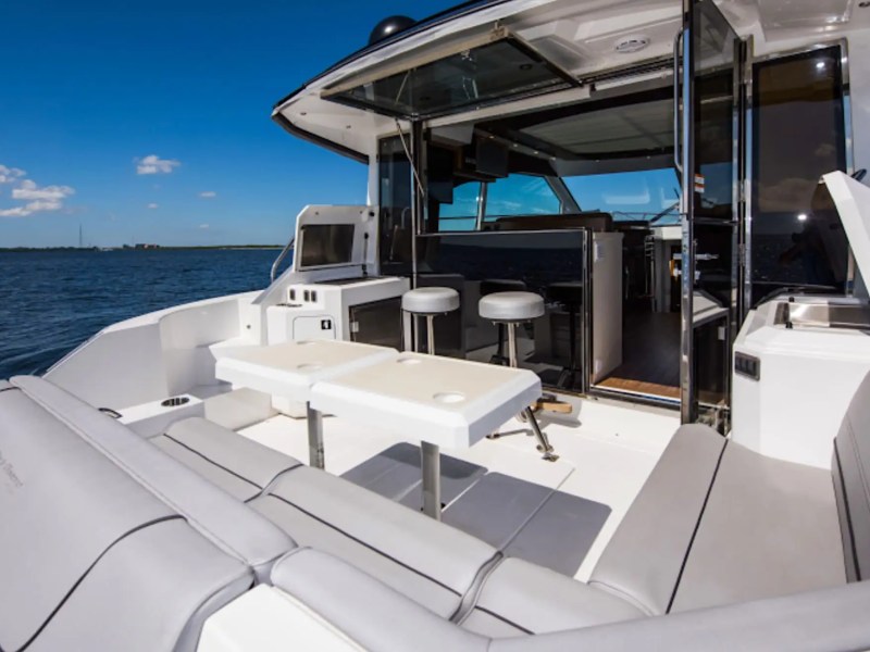 48' Cruisers - Boat Rental in Sarasota, Florida
