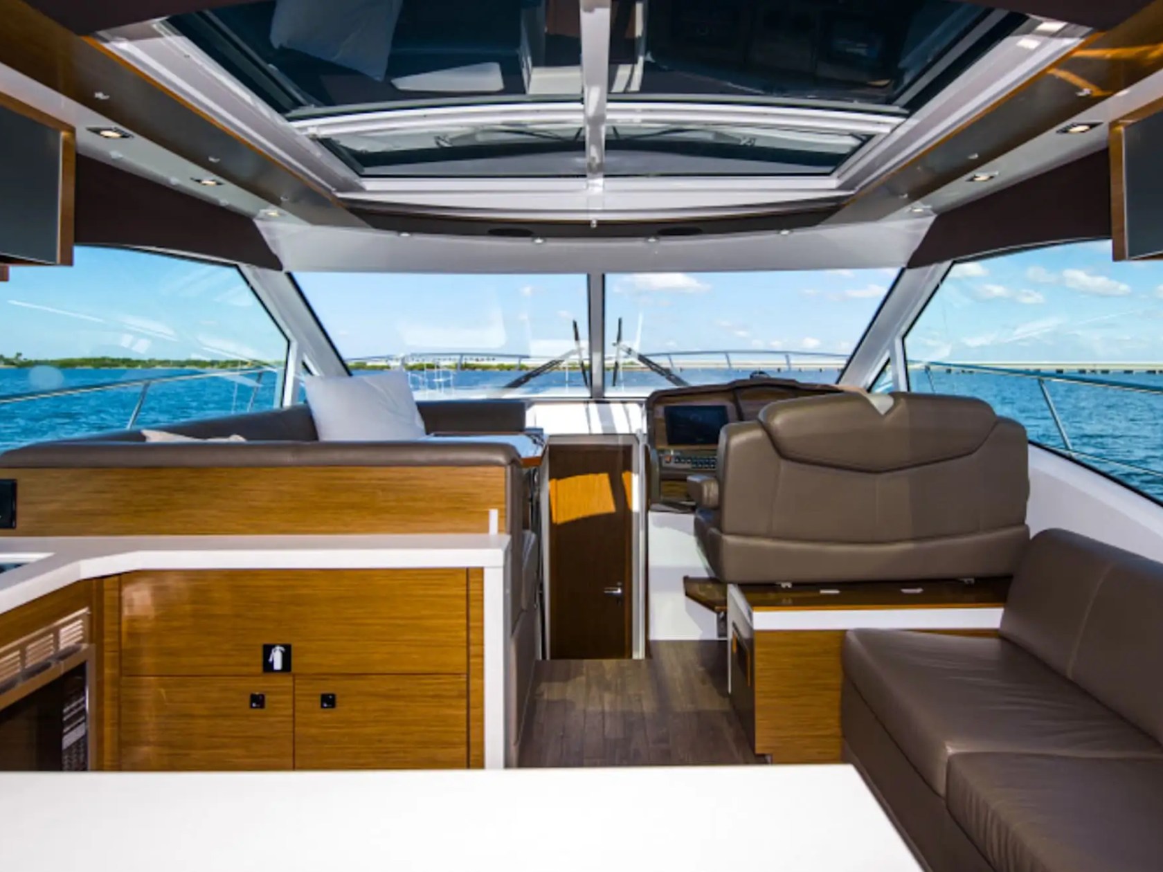 48' Cruisers - Boat Rental in Sarasota, Florida