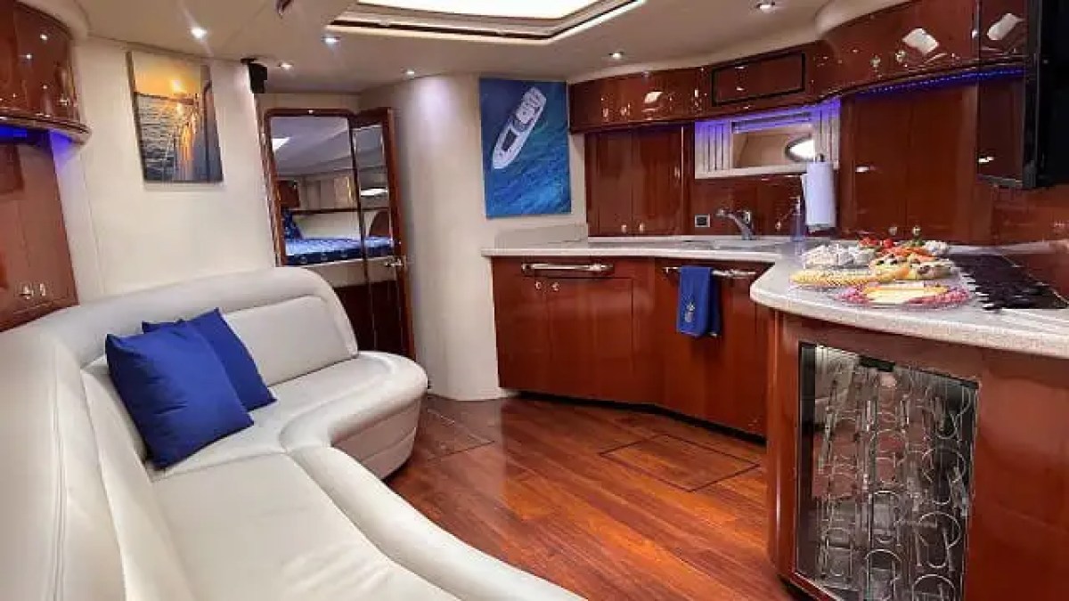 60' SeaRay - Yacht Rental in Fort Lauderdale, Florida