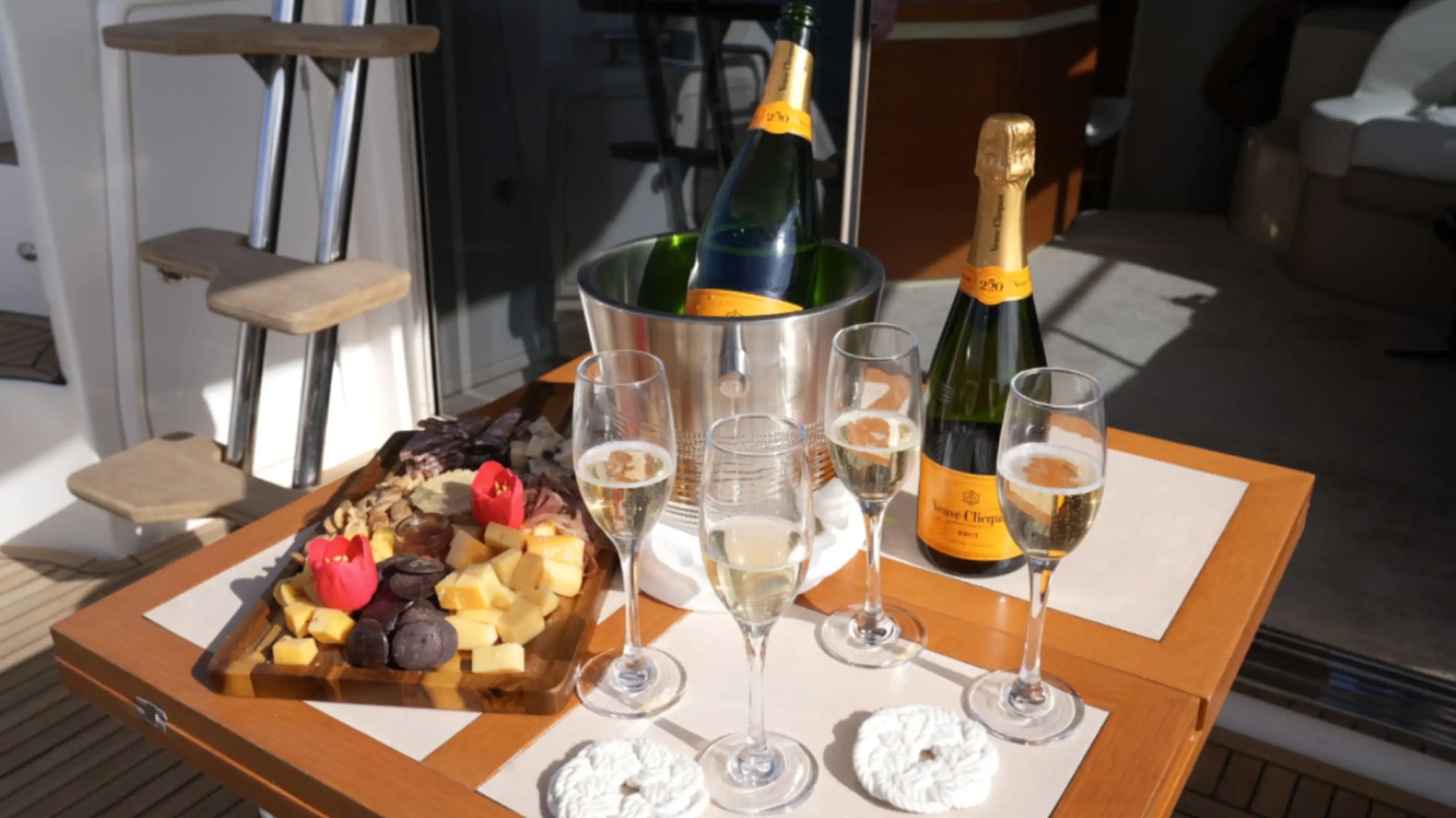 40' Azimut - Boat Rental in Tampa, Florida