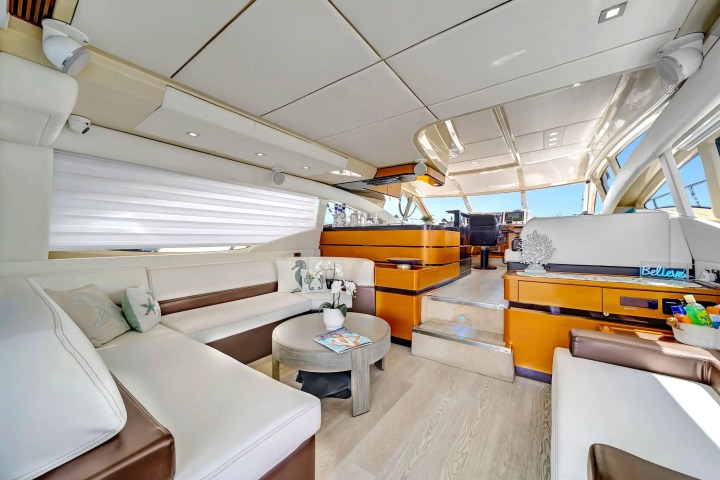 62' Azimut - Yacht Rental in Miami Beach, Florida
