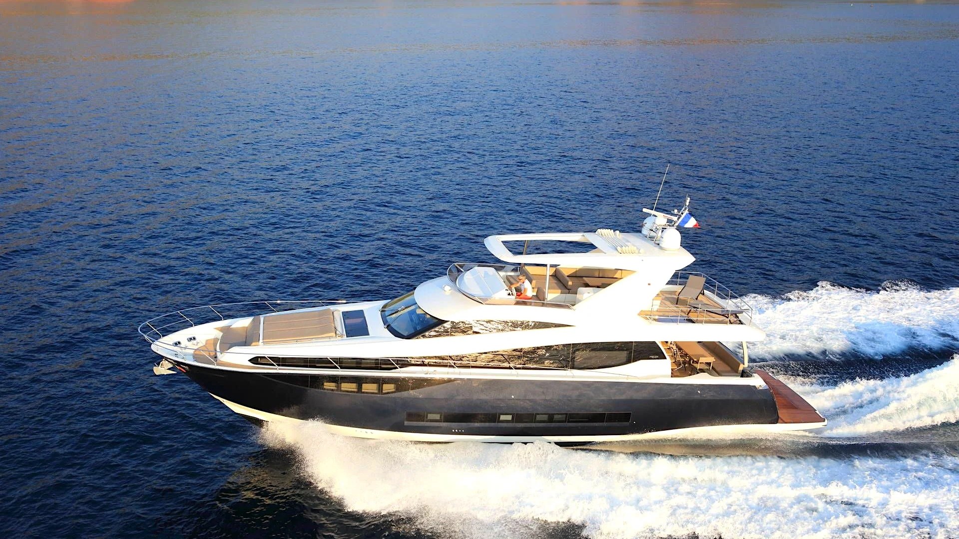 75' Prestige - Yacht Rental in Hollywood, Florida