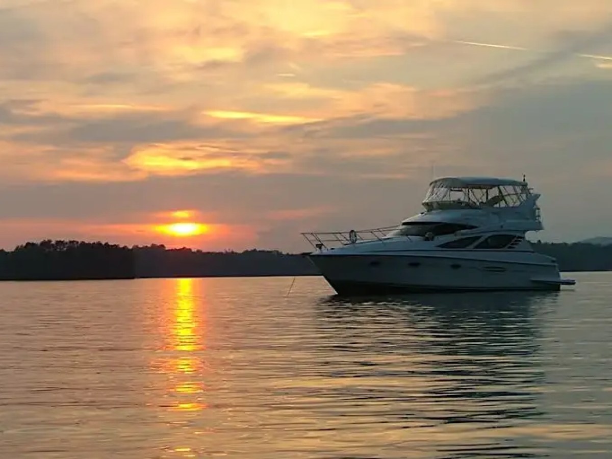 38' Silverton - Boat Rental in Saint Augustine, Florida