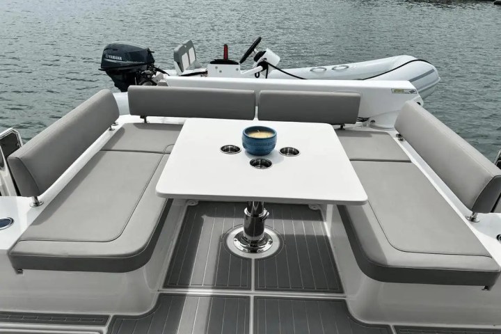 50' Aquila - Yacht Rental in St. Petersburg, Florida