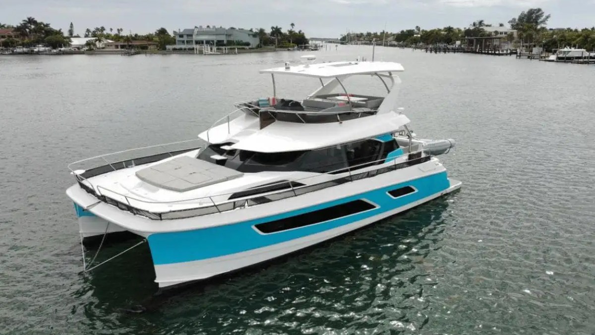 50' Aquila - Yacht Rental in St. Petersburg, Florida