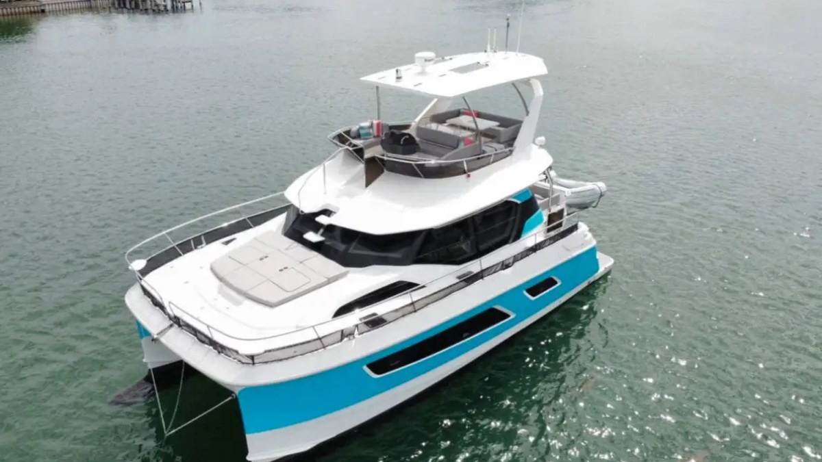 50' Aquila - Yacht Rental in St. Petersburg, Florida