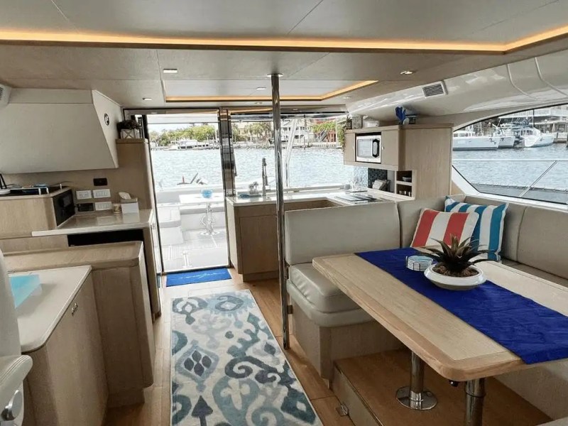 50' Aquila - Yacht Rental in St. Petersburg, Florida