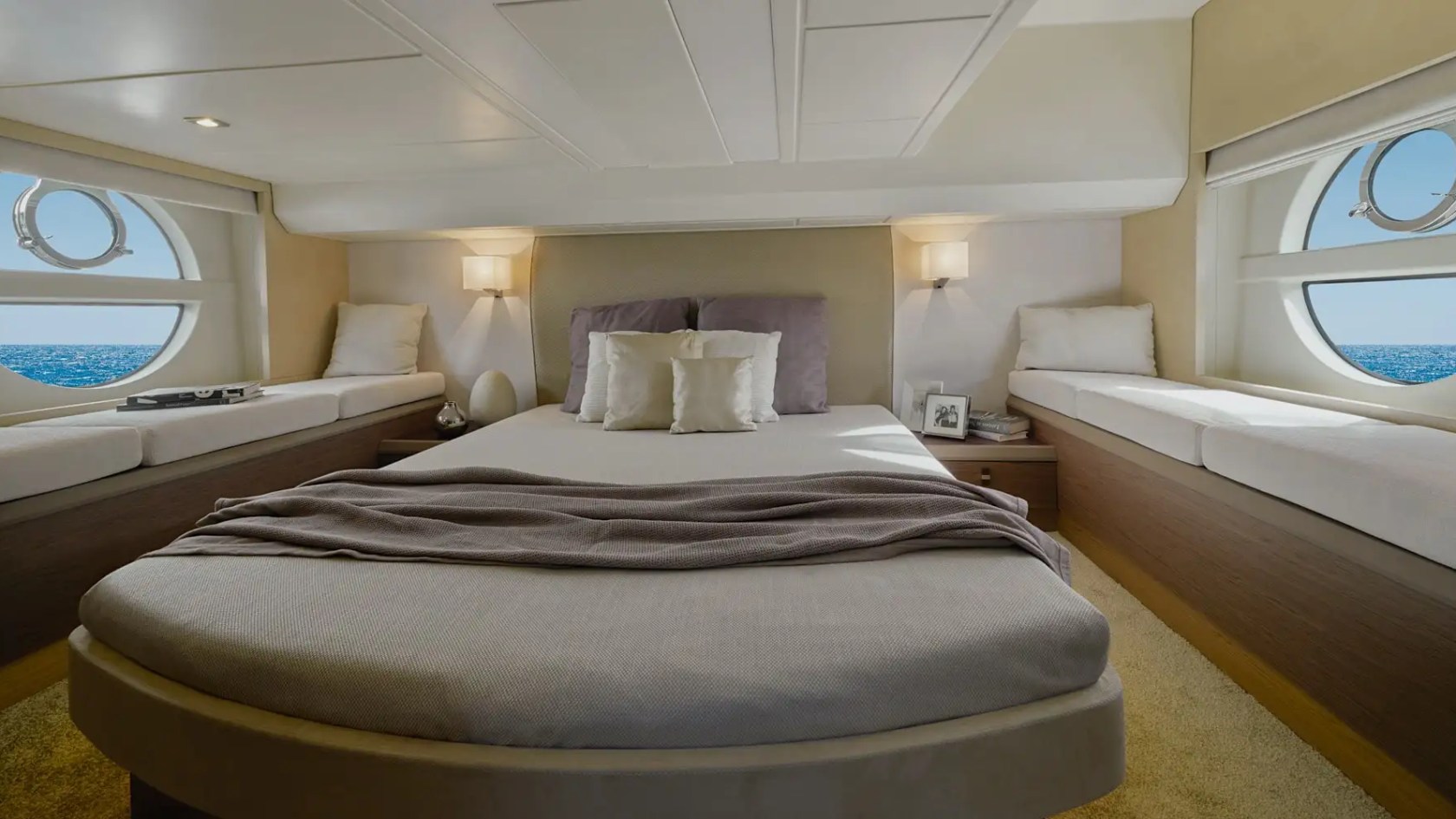 50' Beneteau - Yacht Rental in Fort Lauderdale, Florida