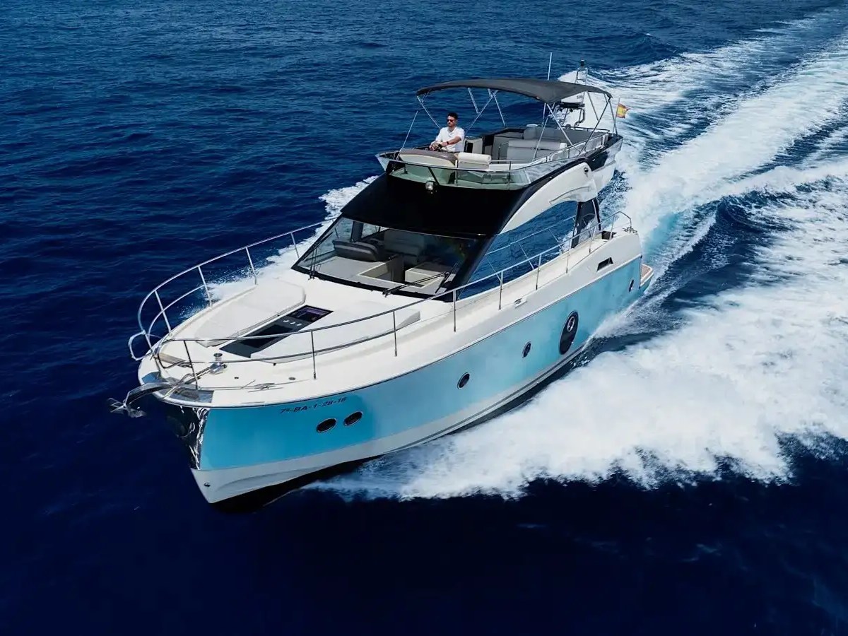 50' Beneteau - Yacht Rental in Fort Lauderdale, Florida