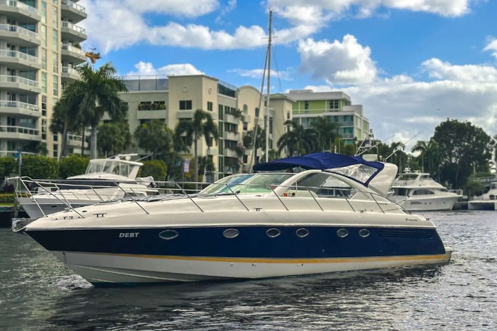 50' Fairline - Yacht Rental in Fort Lauderdale, Florida
