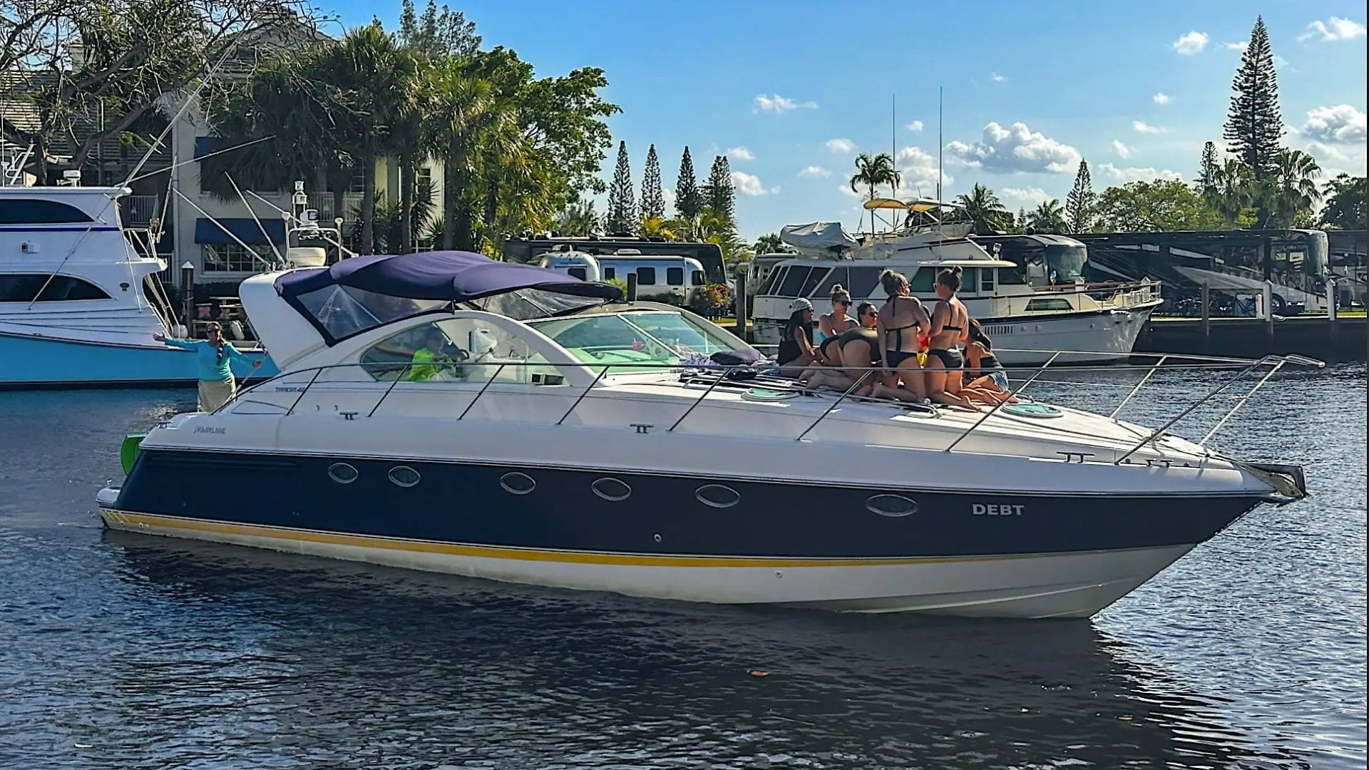 50' Fairline - Yacht Rental in Fort Lauderdale, Florida