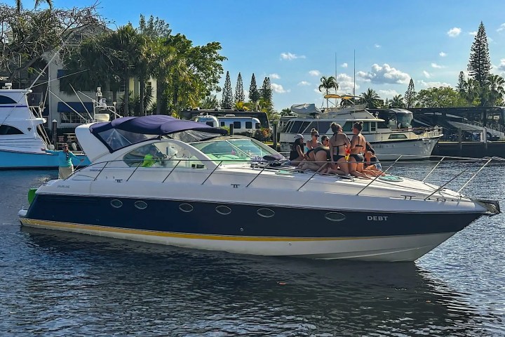 50' Fairline - Yacht Rental in Fort Lauderdale, Florida