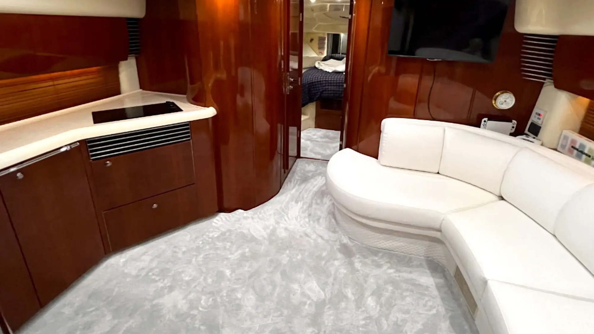 50' Fairline - Yacht Rental in Fort Lauderdale, Florida