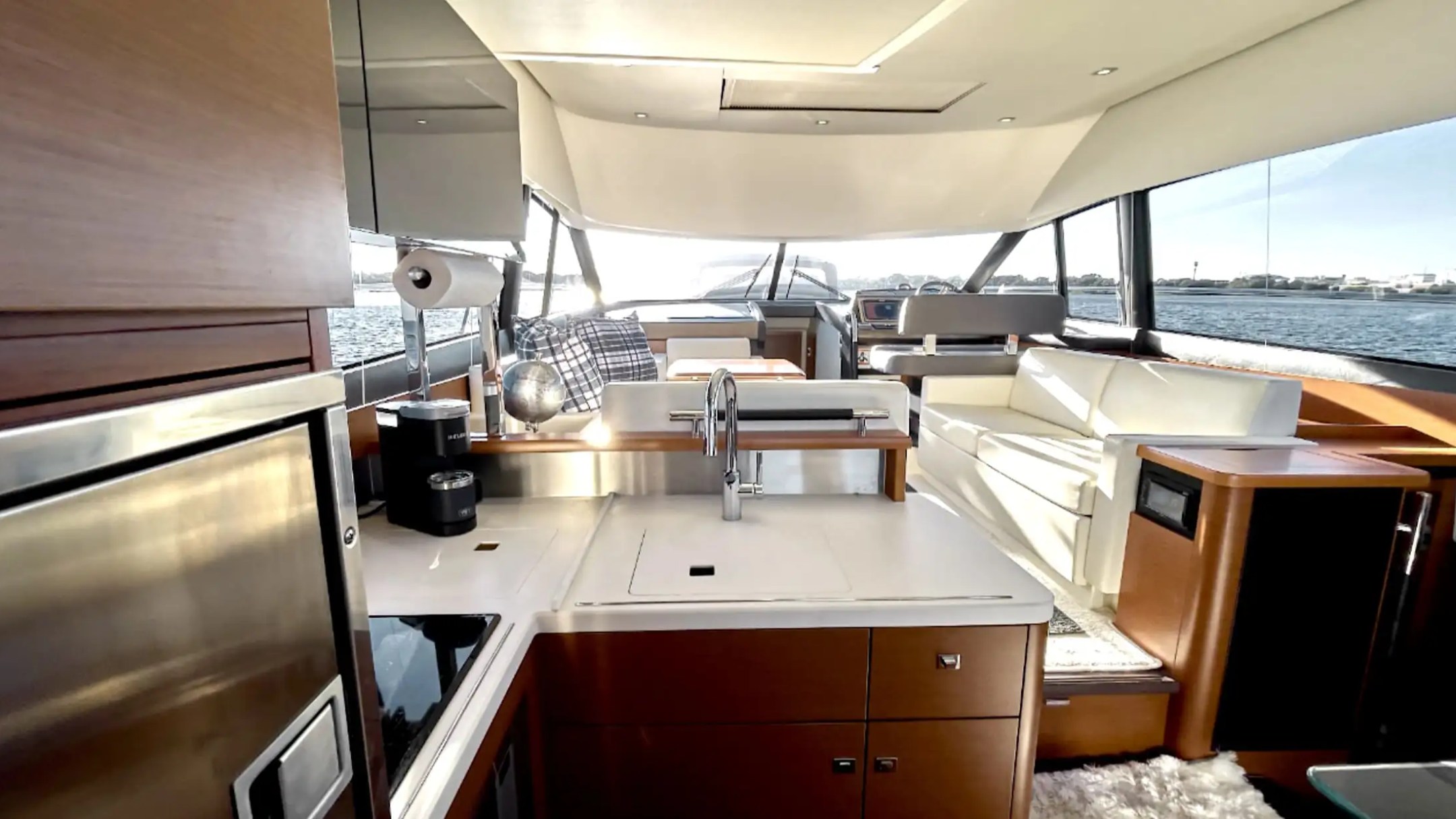 50' Prestige - Yacht Rental in Tampa, Florida