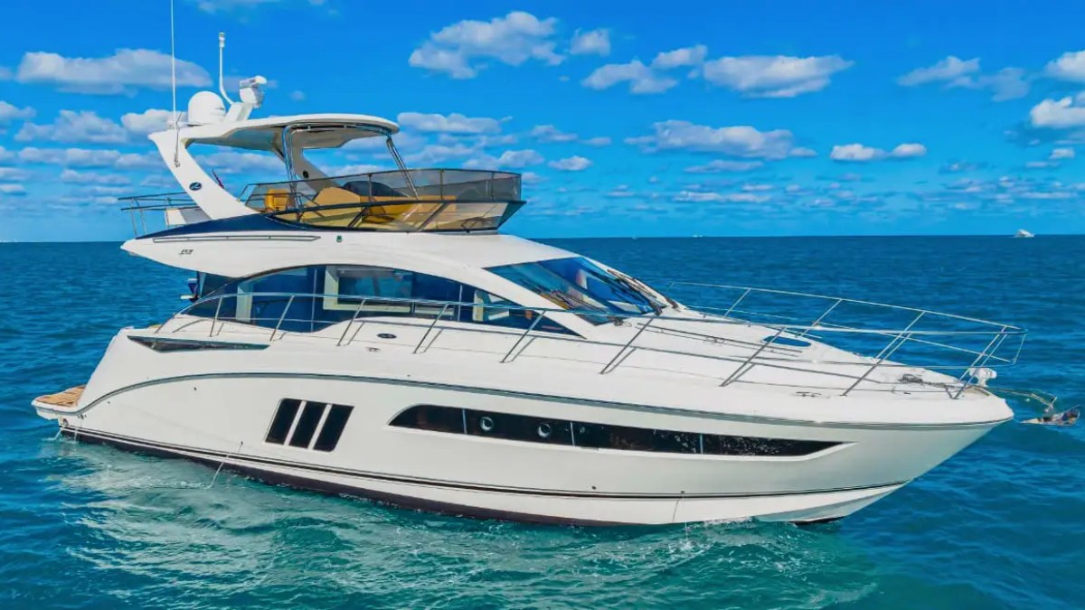 51' SeaRay (2) - Yacht Rental in Tampa, Florida