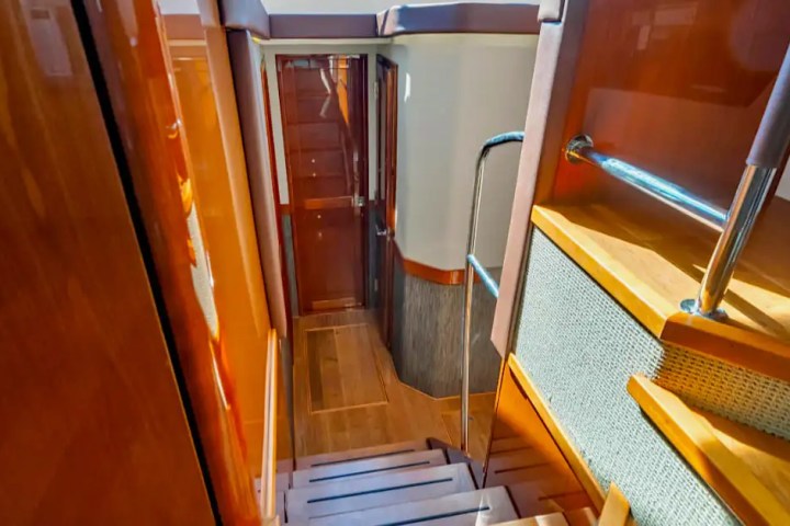 51' SeaRay (2) - Yacht Rental in Tampa, Florida