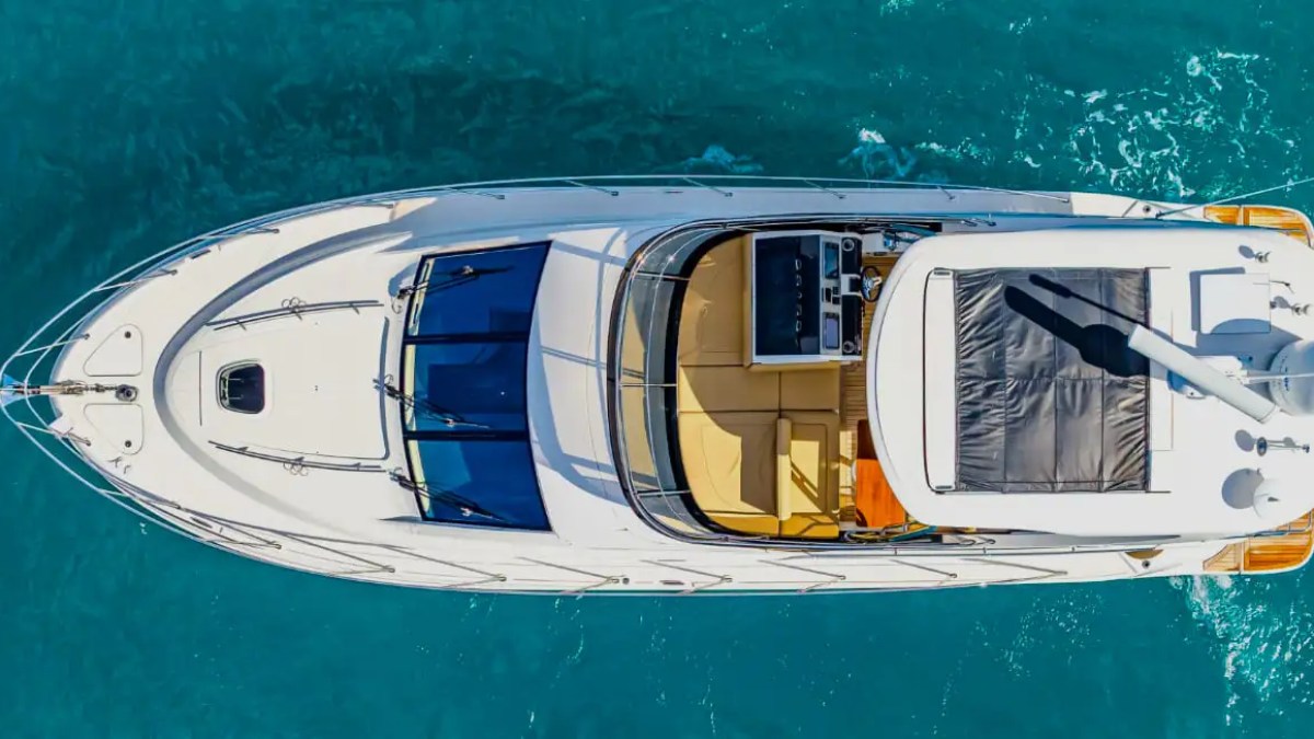 51' SeaRay (2) - Yacht Rental in Tampa, Florida