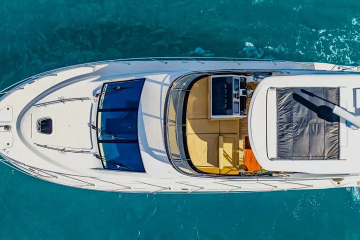 51' SeaRay (2) - Yacht Rental in Tampa, Florida