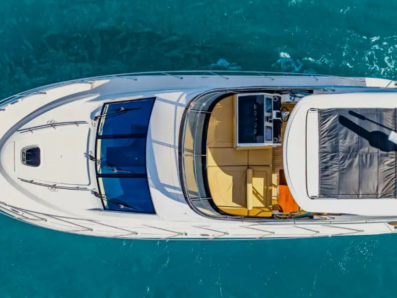 51' SeaRay (2) - Yacht Rental in Tampa, Florida