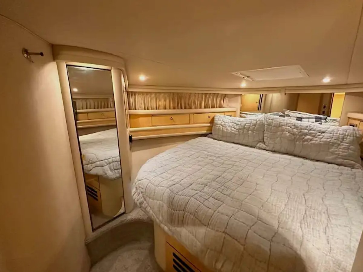 51' SeaRay - Yacht Rental in Dania Beach, Florida