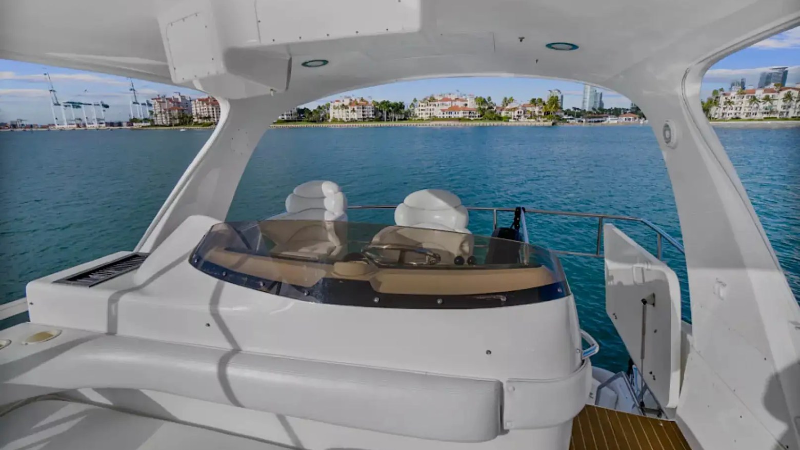 51' SeaRay - Yacht Rental in Dania Beach, Florida
