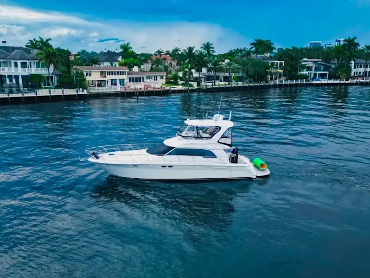51' SeaRay - Yacht Rental in Dania Beach, Florida
