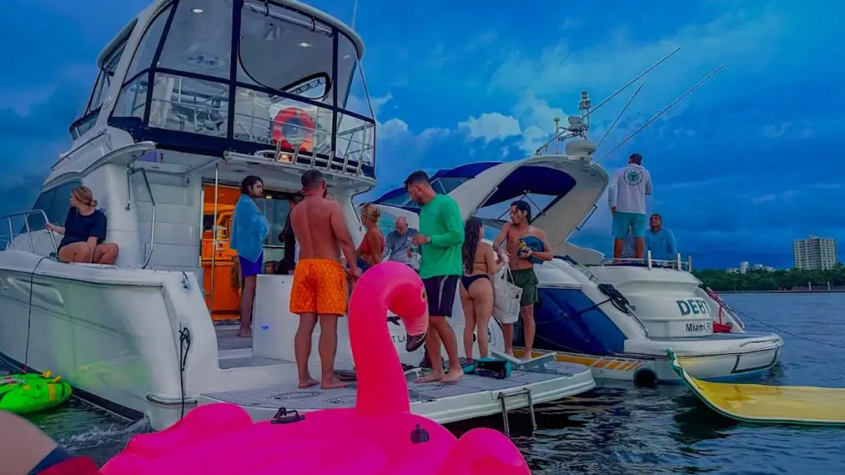 51' SeaRay - Yacht Rental in Dania Beach, Florida