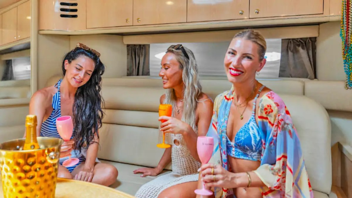 51' SeaRay - Yacht Rental in Tampa, Florida