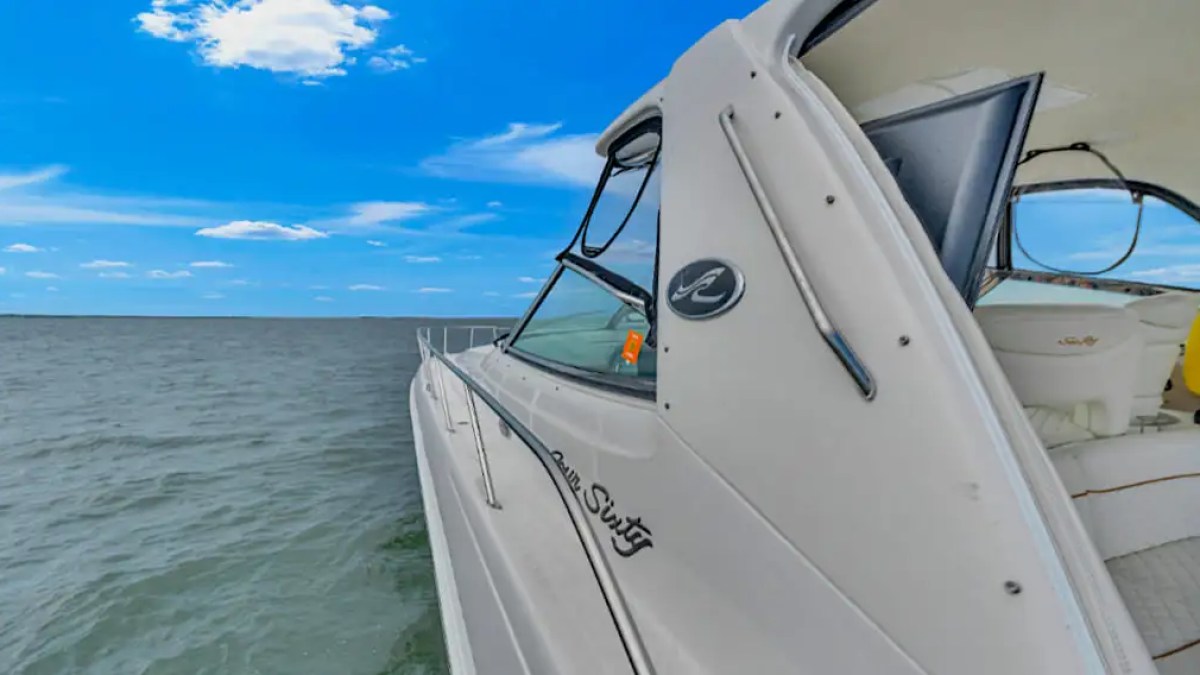 51' SeaRay - Yacht Rental in Tampa, Florida