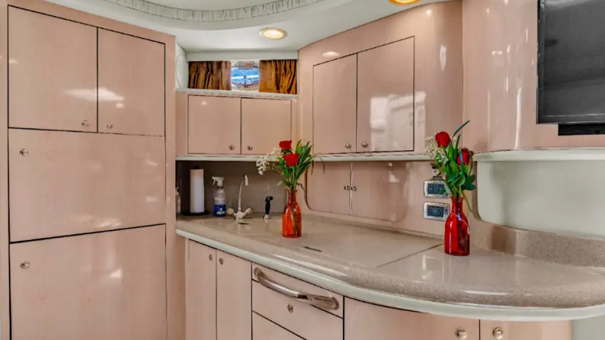 51' SeaRay - Yacht Rental in Tampa, Florida