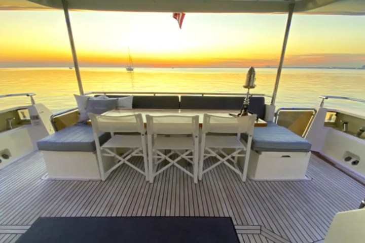 80' Astondoa - Yacht Rental in Fort Lauderdale, Florida