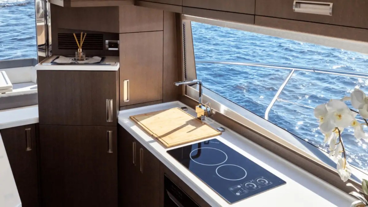 55' Galeon - Yacht Rental in Fort Myers, Florida