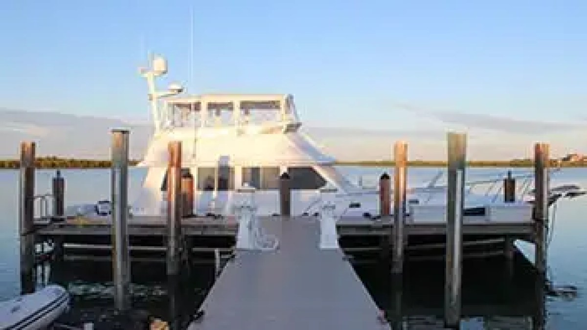 55' Hinckley - Yacht Rental in Marco Island, Florida