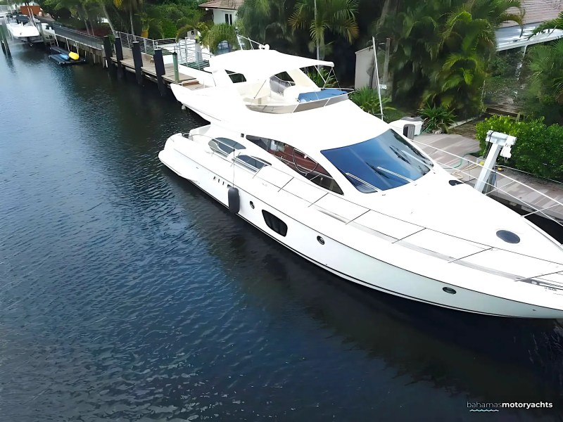 55ft Azimut yacht Key Biscayne aerial view