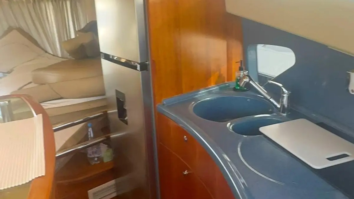 55ft Azimut yacht Key Biscayne full galley kitchen
