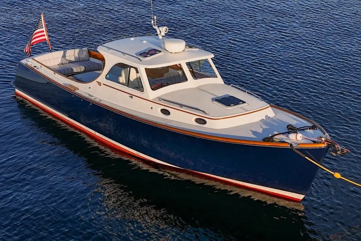 36' Hinckley - Boat Rental in Riviera Beach, Florida