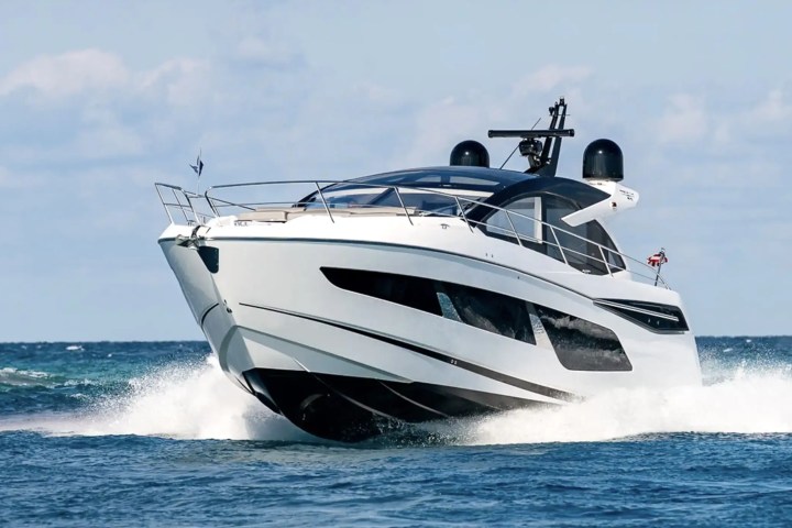 55' Predator - Yacht Rental in Dania Beach, Florida