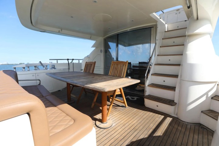 70' Aicon - Yacht Rental in North Bay Village, Florida