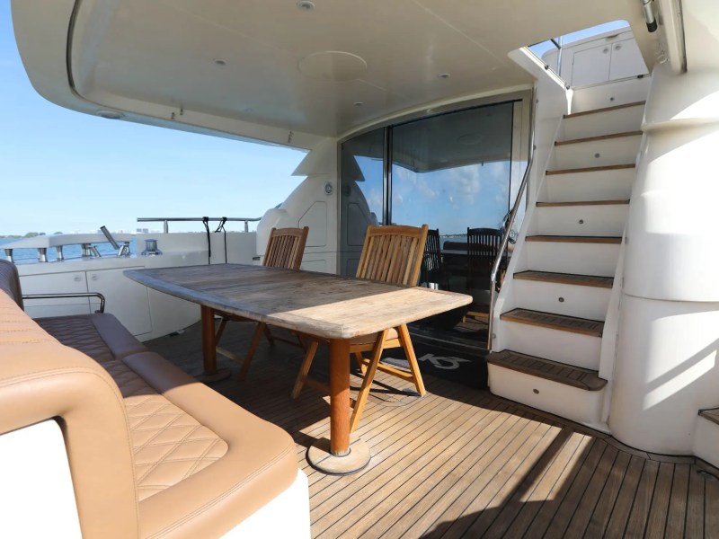 70' Aicon - Yacht Rental in North Bay Village, Florida