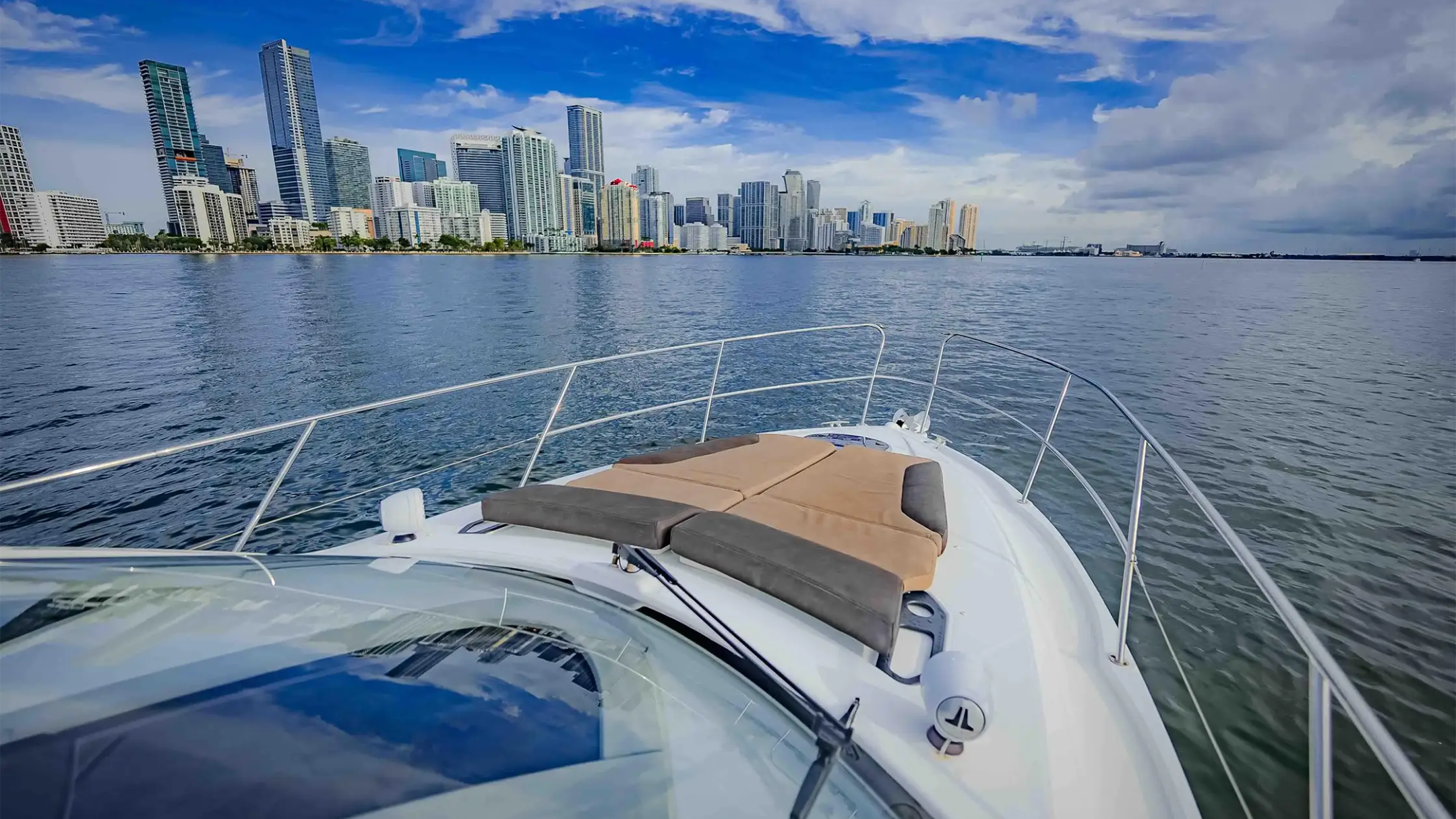 38′ Beneteau swim platform Key Biscayne