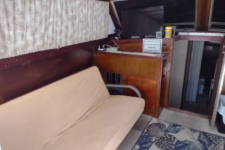 32' Pacemaker - Boat Rental in Sebastian, Florida