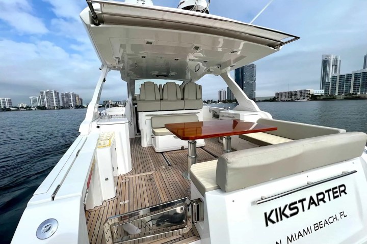 42' Azimut - Boat Rental in Miami Beach, Florida