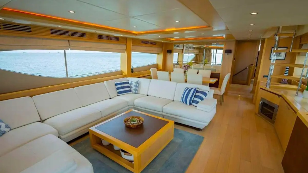 85' Princess - Yacht Rental in Stuart, Florida