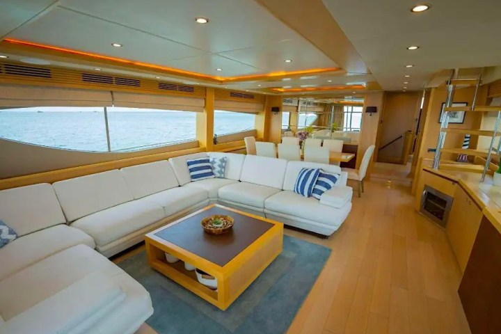 85' Princess - Yacht Rental in Stuart, Florida