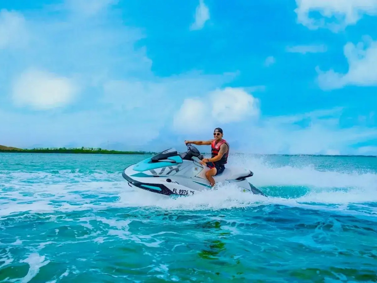 JetSki - Water Toy Rental for Boats, Yachts & Special Events