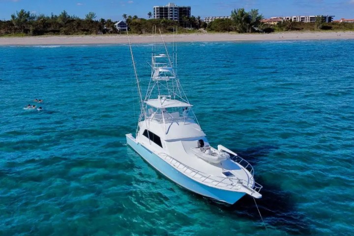 60' Bertram - Yacht Rental in Pompano Beach, Florida