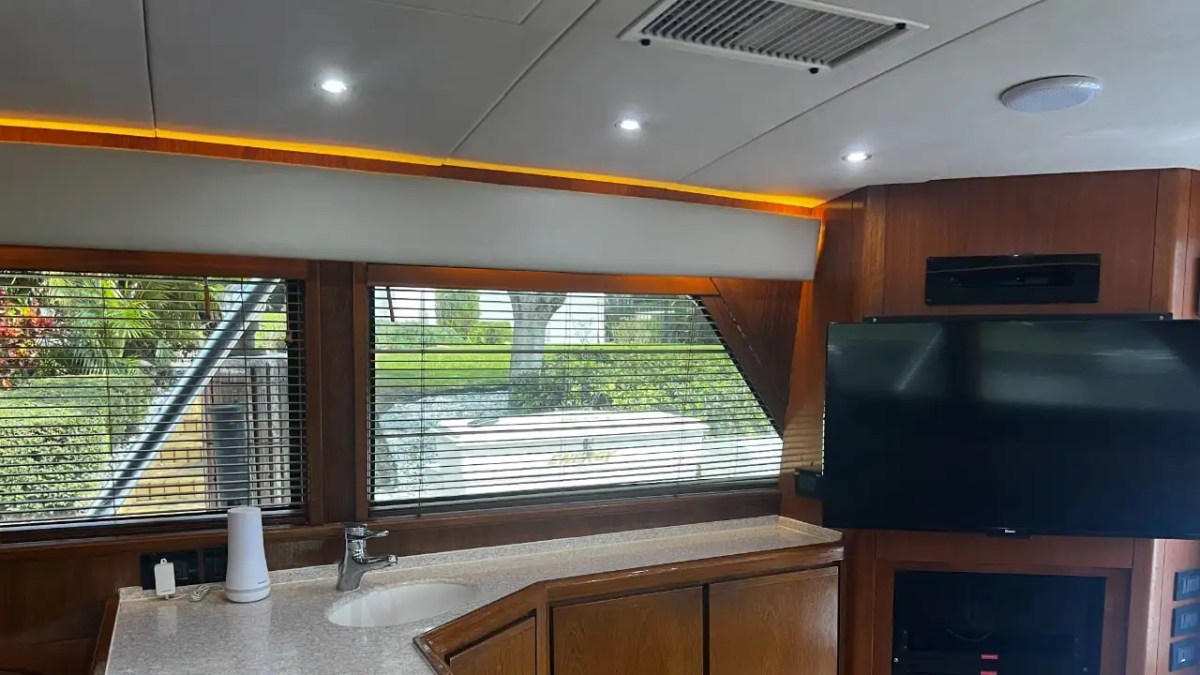 60' Bertram - Yacht Rental in Pompano Beach, Florida