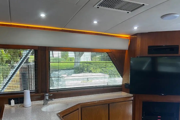 60' Bertram - Yacht Rental in Pompano Beach, Florida